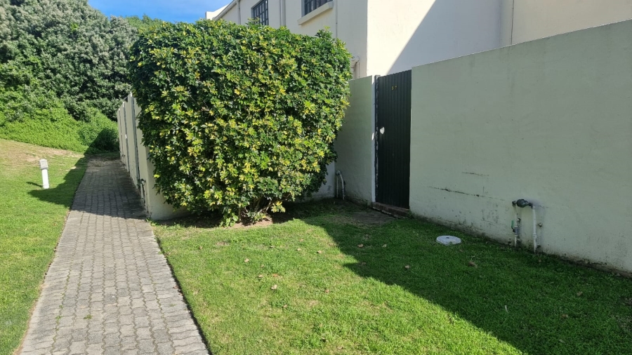 2 Bedroom Property for Sale in West Beach Eastern Cape
